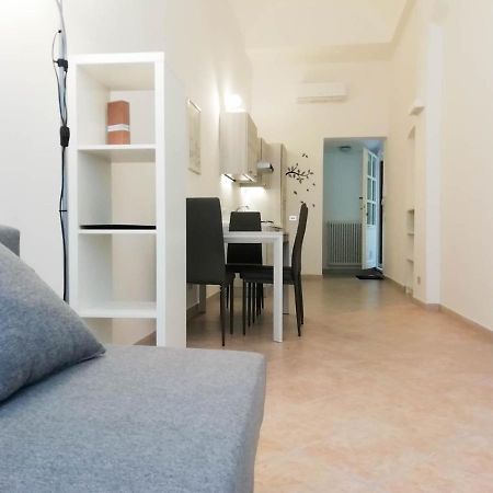 Mistrangelohome 5 - Appartamento In Pieno Centro ซาโวนา ภายนอก รูปภาพ